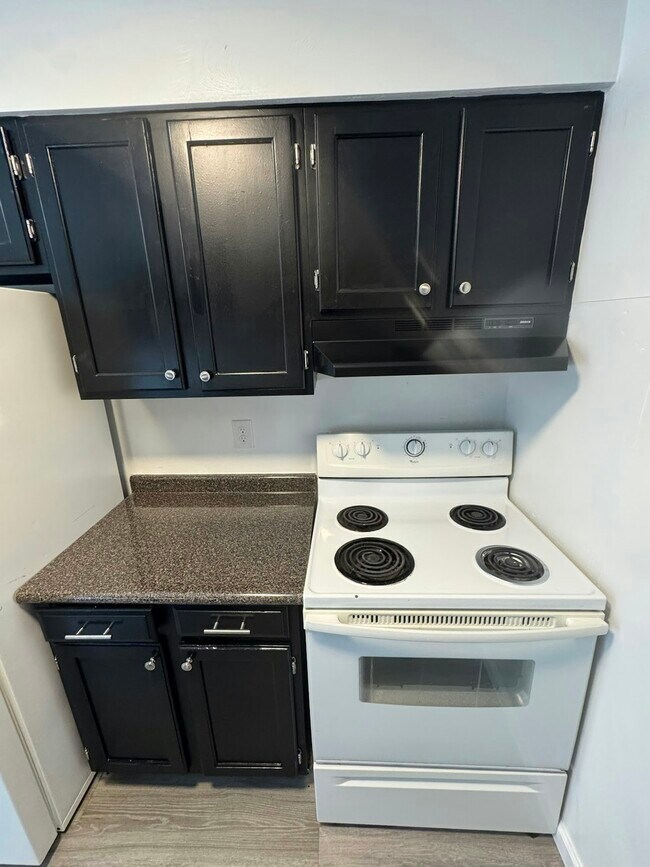 Foto del edificio - 4165 W Ridge Rd