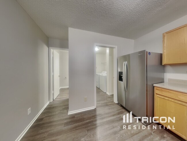 Foto del edificio - 2426 Black Antler Ct