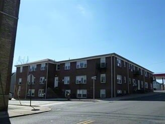 Primary Photo - 39 Washington St