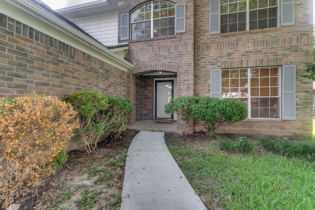Foto del edificio - 17143 Summer Hollow Dr