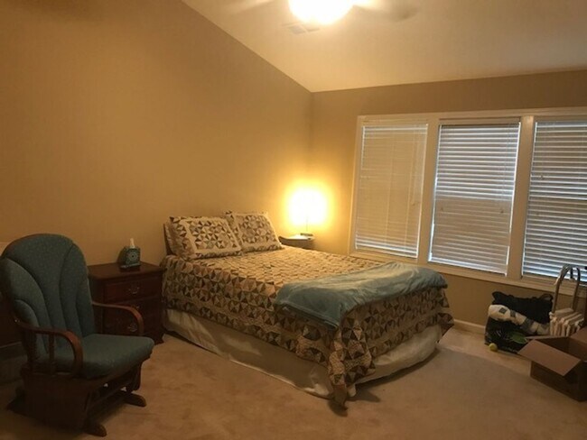 Foto del edificio - 121 Sonoma Way