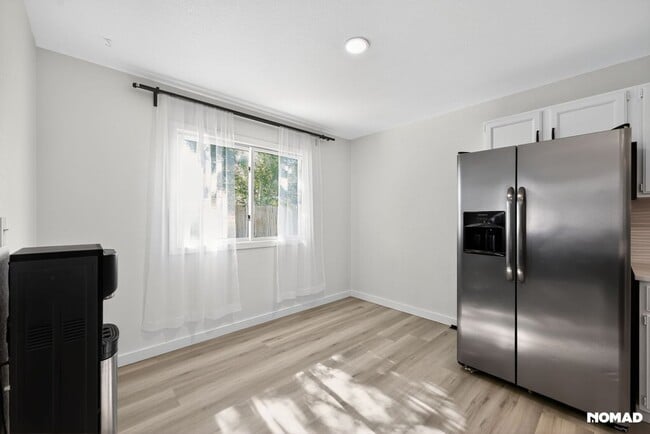 Foto del edificio - 4952 W 6th Street Rd