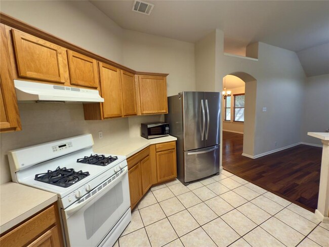 Building Photo - 9214 Sommerland Wy