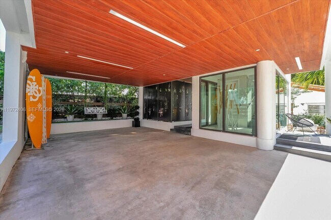 Foto del edificio - 11 Century Ln