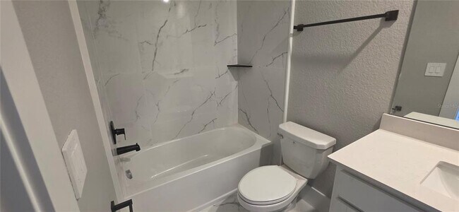 Foto del edificio - 14366 Lilac Sky Ter