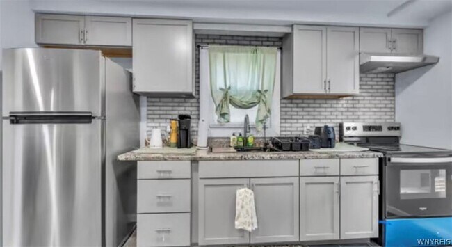 Foto del edificio - 1536 Niagara Ave