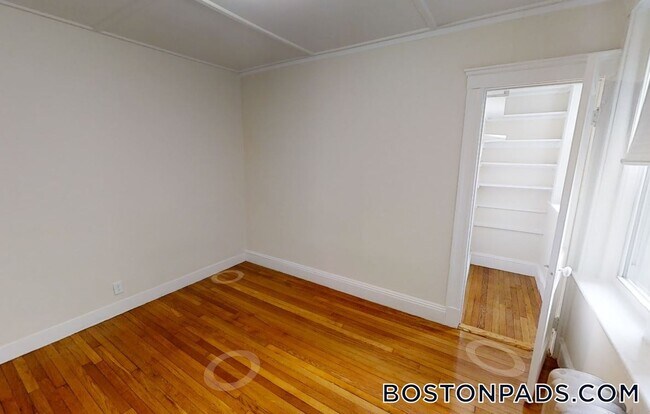 Building Photo - 1179 Boylston St