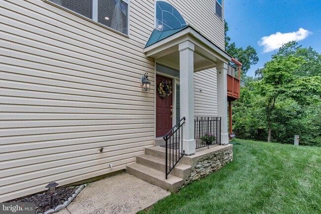 Foto del edificio - 13416 Burrough Farm Dr