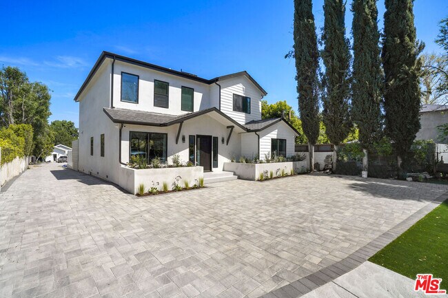 Foto del edificio - 5116 Otsego Ct