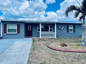 Building Photo - 631 Palmetto Dr