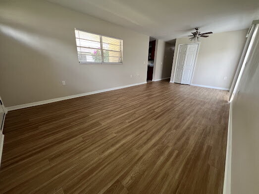 Foto del edificio - 1016 Arthur Ave