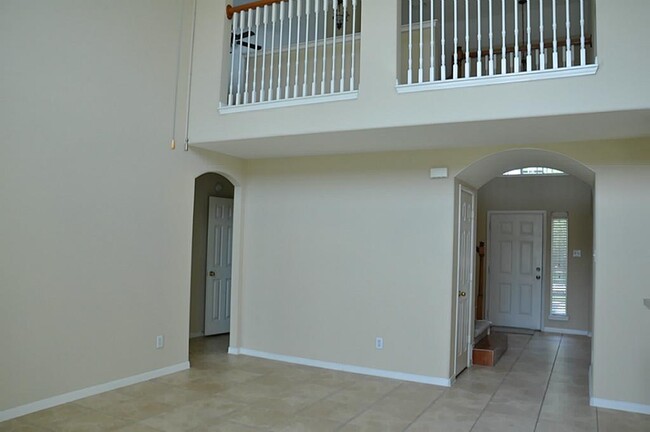 Building Photo - 20035 Silver Rock Dr