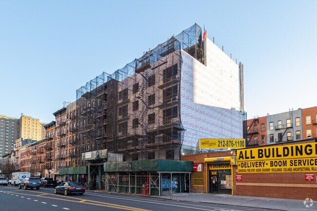 Foto del edificio - 308 E 106th St