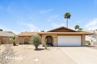 Building Photo - 17824 N 57th Dr