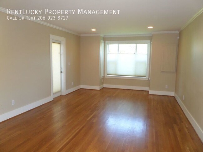 Building Photo - Great 3-Bedroom Home in Fantastic Seattle ...