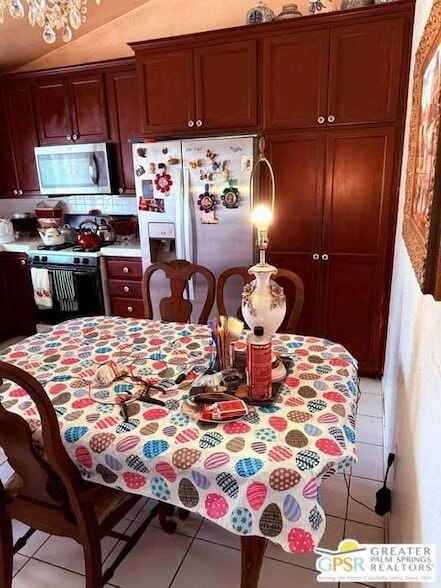 Foto del edificio - 9267 Aralia Dr