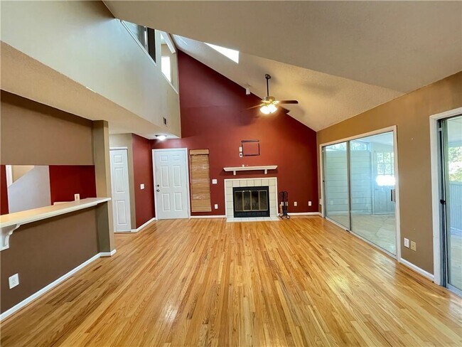 Foto del edificio - 3502 Tradewinds Dr