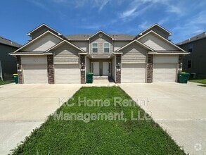 Building Photo - 10530 Kane Dr