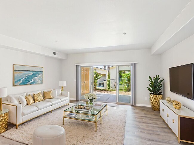 Foto del edificio - NEW NEW NEW remodeled -3bedroom/3bath Town...