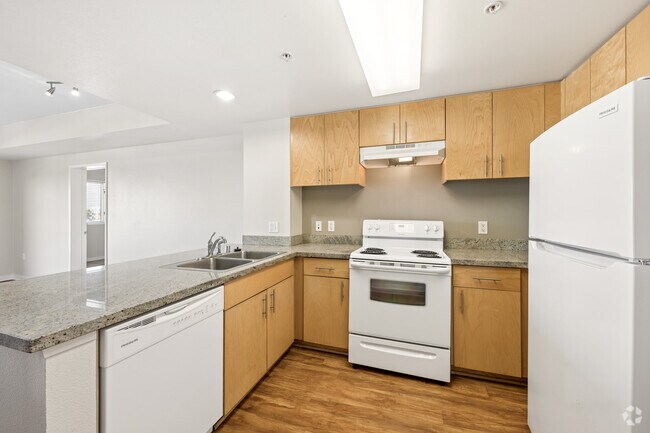 2 habitaciones, 1 baño - 860 pies cuadrados - Cocina - Long Beach Senior Arts Colony