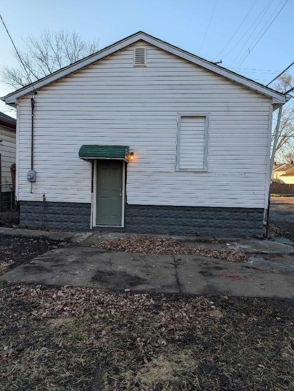 Building Photo - 4549 3rd St