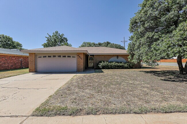 Foto del edificio - Spacious 3/2/2 near McCullough Park