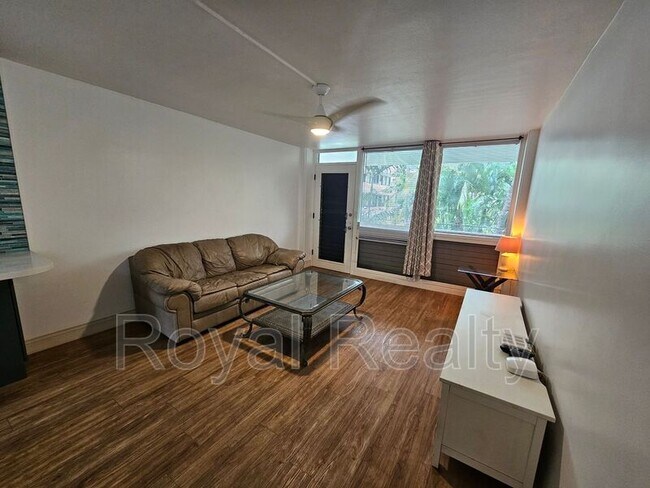 Foto del edificio - 425 Ena Rd