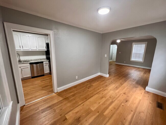 Dining Room - 2205 Bailey Ave