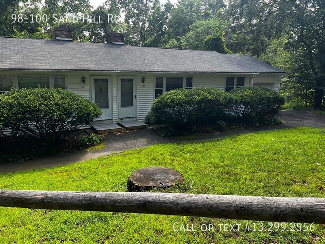 Building Photo - Charming 3 BR in a Quiet Amherst Location