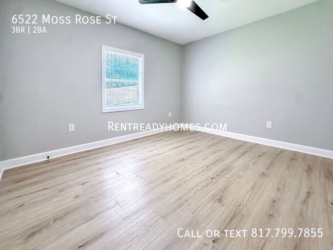 Building Photo - 6522 Moss Rose St