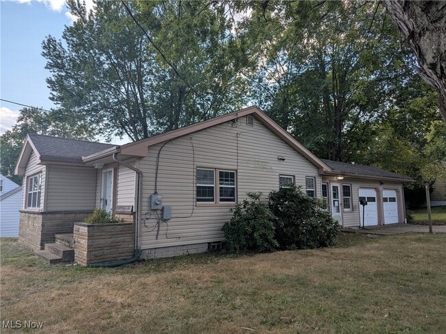 Building Photo - 602 Longmere Dr