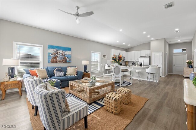 Foto del edificio - 303 NW 3rd Pl