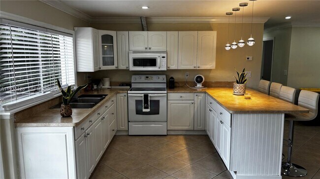 Foto del edificio - 14799 SW 71st Ln