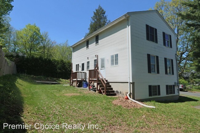 Building Photo - 11-11 Hamar Dr