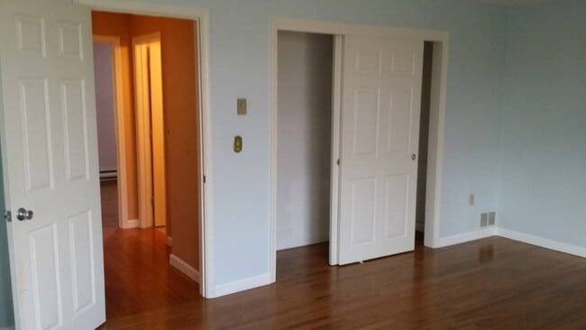 Building Photo - 31 Fairfield Park