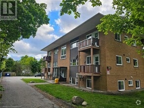 Building Photo - 328 Queenston Rd
