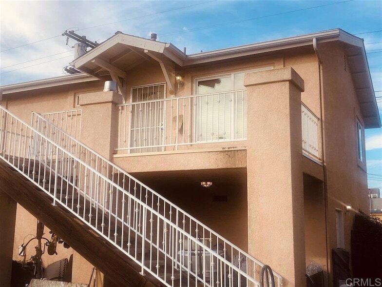Foto principal - 7064 Amherst St