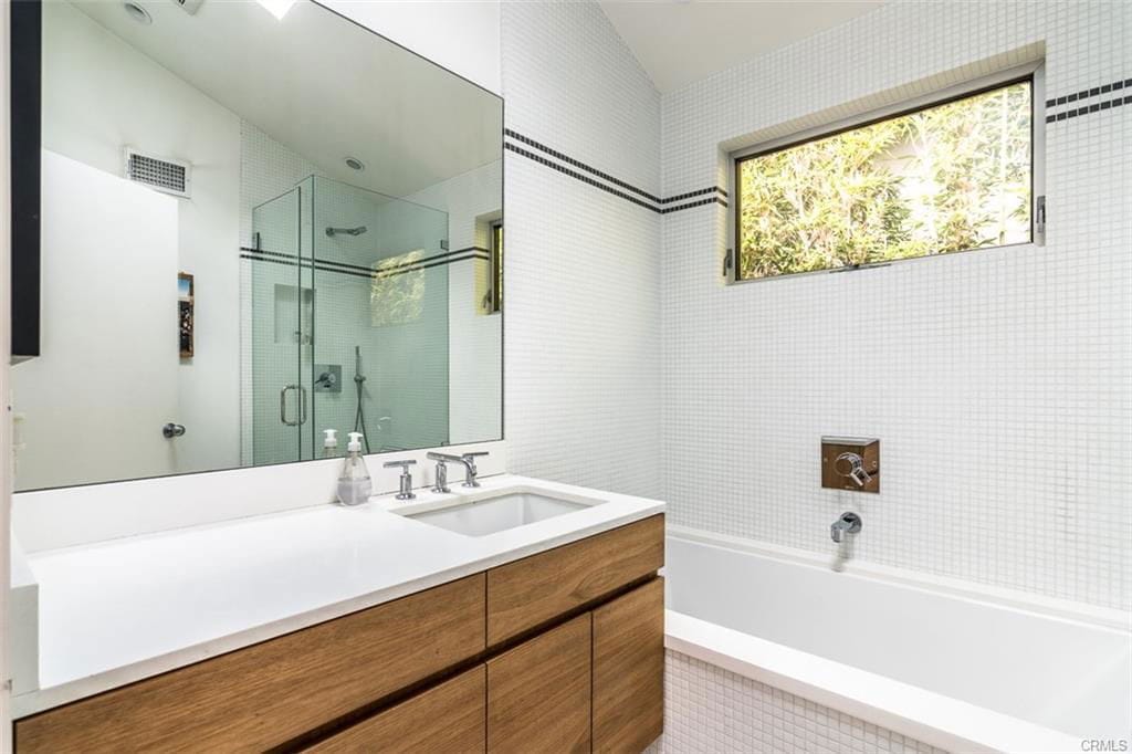 Foto principal - 2325 Frey Ave
