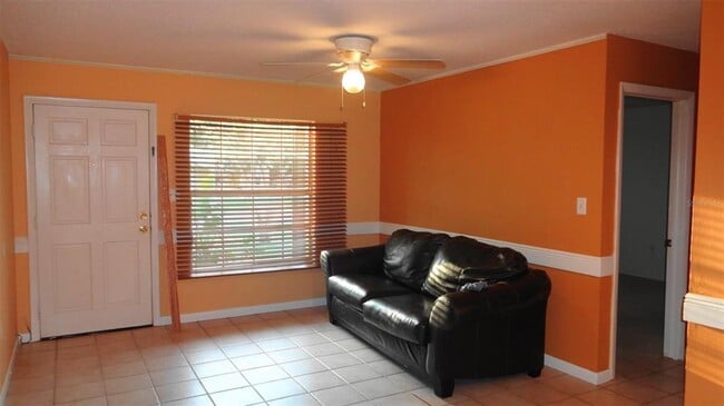 Building Photo - 1045 Princewood Dr