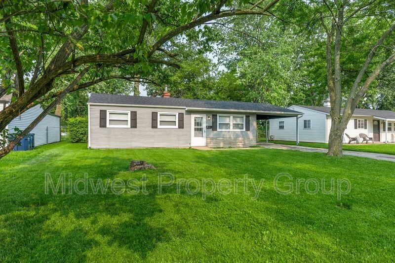 Primary Photo - 24 Boles Ave