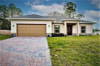 Building Photo - 3508 Eagle Pass St