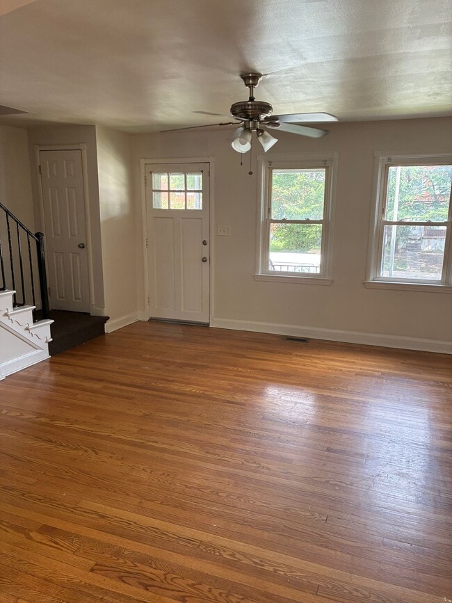 Photo - 1715 E Belvedere Ave House