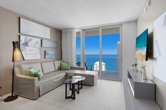 Building Photo - 4010 S Ocean Dr