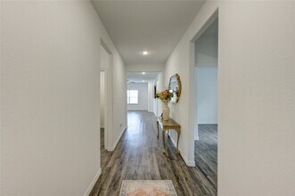 Building Photo - 1088 Rd 5102