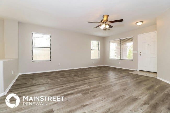 Building Photo - 15919 W Tasha Dr