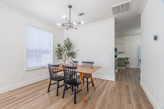 Foto del edificio - 841 Snapdragon Ln