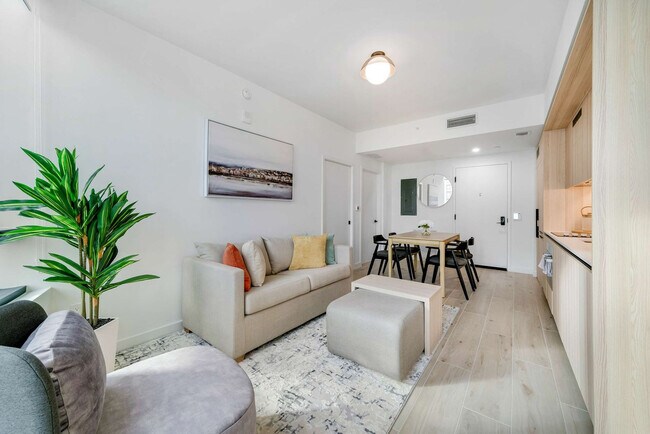 Foto del edificio - 225 N Miami Ave