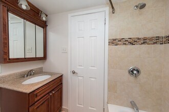 West River Apartments - 8