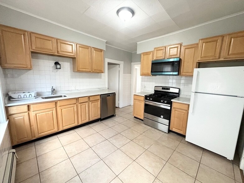 Photo - 14 Belknap Street Unit 1