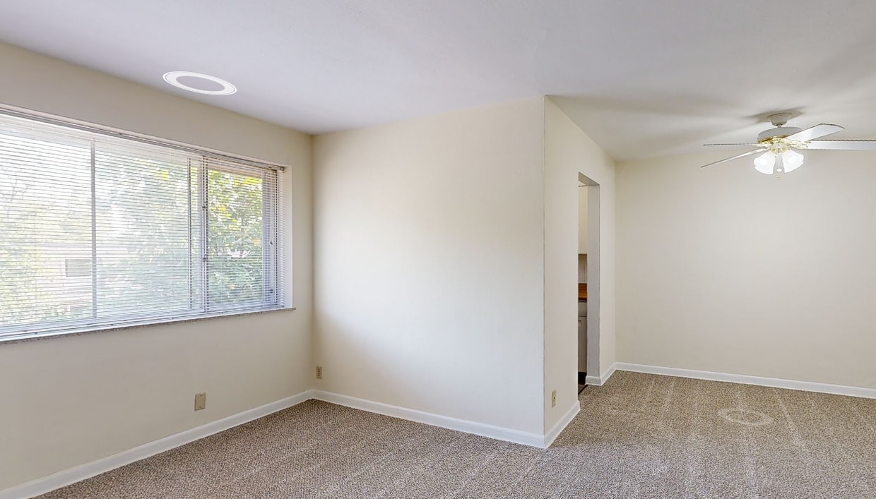 Photo - Stanford Place Apartments